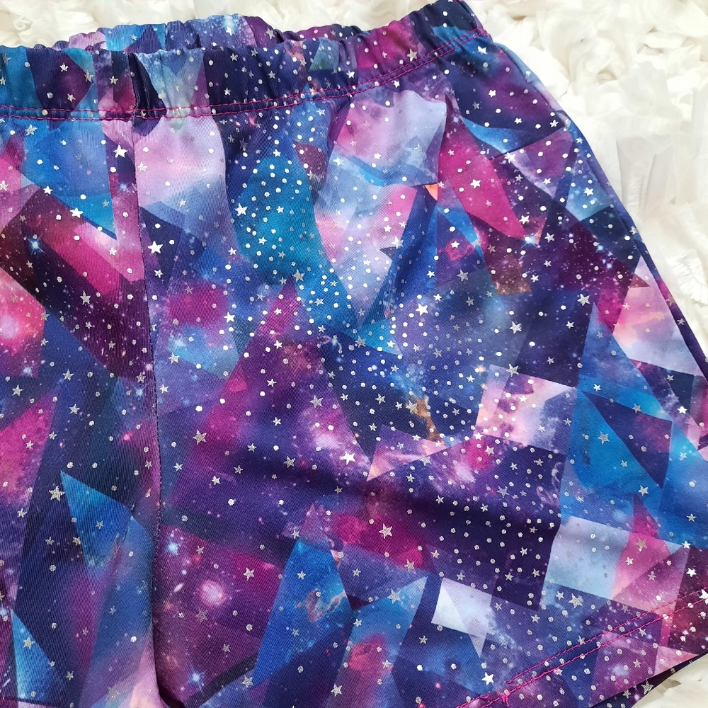 Danskin Now Performance Shorts Gymnastic Dance L - Picture 2 of 8